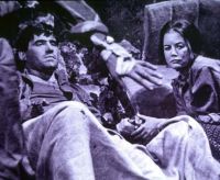 Они шли за солдатами (1965)